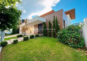 Foto 1 de Casa com 4 Quartos à venda, 455m² em Lagoa da Conceição, Florianópolis