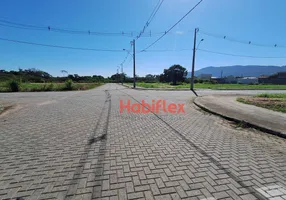 Foto 1 de Lote/Terreno à venda, 450m² em Carianos, Florianópolis