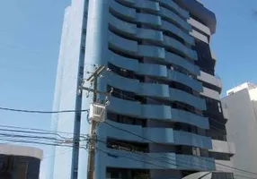 Foto 1 de Apartamento com 4 Quartos à venda, 346m² em Candelária, Natal