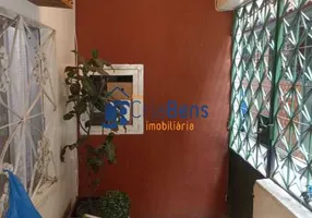 Foto 1 de Casa com 4 Quartos à venda, 90m² em Benfica, Rio de Janeiro