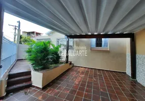 Foto 1 de Casa com 2 Quartos à venda, 90m² em Campo Grande, São Paulo