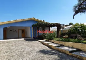 Foto 1 de Casa com 2 Quartos para alugar, 167m² em Morro das Pedras, Florianópolis