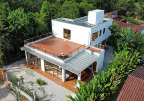 Foto 1 de Casa de Condomínio com 4 Quartos à venda, 273m² em Itamambuca, Ubatuba