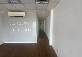 Foto 1 de Sala Comercial com 1 Quarto para alugar, 81m² em Olho d'Água, São Luís