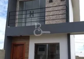 Foto 1 de Sobrado com 2 Quartos à venda, 77m² em Residencial Porto Seguro, Campos dos Goytacazes