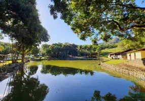 Foto 1 de Fazenda/Sítio com 4 Quartos à venda, 80000m² em Vale dos Reis, Cariacica