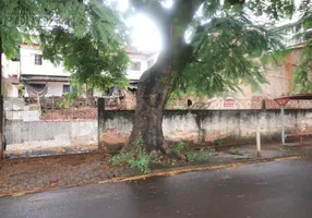 Foto 1 de Casa com 4 Quartos para alugar, 162m² em São Lourenço, Londrina