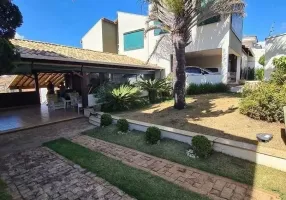 Foto 1 de Casa com 4 Quartos à venda, 740m² em Pousada dos Campos I, Pouso Alegre