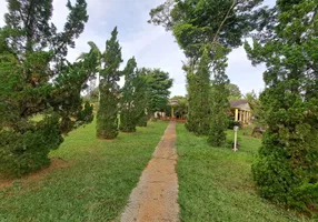 Foto 1 de Fazenda/Sítio com 3 Quartos à venda, 534m² em Mansões Aeroporto, Uberlândia