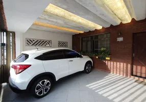 Foto 1 de Casa com 3 Quartos à venda, 124m² em Vila São Jorge, São Vicente