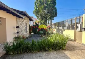 Foto 1 de Casa com 3 Quartos à venda, 183m² em Guanabara, Joinville