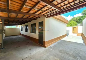Foto 1 de Casa com 3 Quartos à venda, 70m² em Manoel Valinhas, Divinópolis