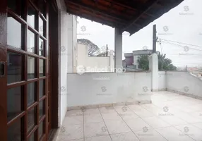 Foto 1 de Sobrado com 3 Quartos à venda, 143m² em Parque Gerassi, Santo André