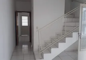 Foto 1 de Sobrado com 2 Quartos à venda, 75m² em Residencial Estoril, Taubaté