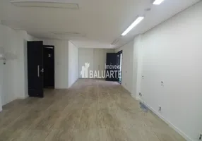 Foto 1 de Sobrado com 5 Quartos para venda ou aluguel, 240m² em Campo Grande, São Paulo