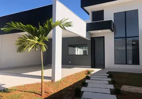 Foto 1 de Casa com 3 Quartos à venda, 155m² em Residencial Canada, Goiânia