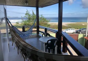 Foto 1 de Casa de Condomínio com 3 Quartos à venda, 120m² em Praia Do Foguete, Cabo Frio