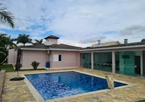 Foto 1 de Casa de Condomínio com 3 Quartos à venda, 320m² em , Cabreúva