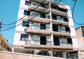 Foto 1 de Apartamento com 3 Quartos para alugar, 80m² em Tanque, Rio de Janeiro