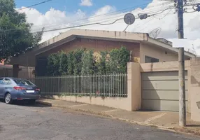 Foto 1 de Casa com 3 Quartos à venda, 300m² em Cazeca, Uberlândia