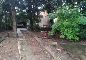 Foto 1 de Lote/Terreno à venda, 600m² em Parque Maria Helena, Guarulhos
