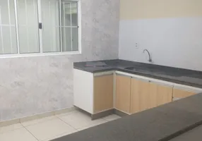 Foto 1 de Casa com 3 Quartos para alugar, 400m² em Nossa Senhora Aparecida, Cuiabá