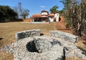 Foto 1 de Casa de Condomínio com 2 Quartos à venda, 1000m² em Loteamento Villa Branca, Jacareí