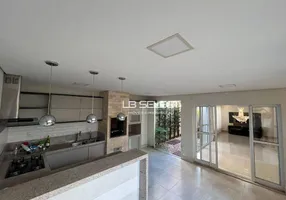 Foto 1 de Casa de Condomínio com 3 Quartos à venda, 150m² em Umuarama, Uberlândia