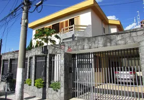 Foto 1 de Casa com 5 Quartos à venda, 300m² em Centro, Pindamonhangaba