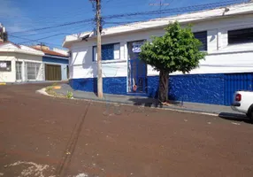 Foto 1 de Casa com 6 Quartos à venda, 196m² em Vila Seixas, Ribeirão Preto