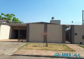 Foto 1 de Casa com 3 Quartos à venda, 217m² em Parque Industrial de Goiânia, Goiânia