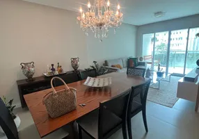 Foto 1 de Apartamento com 3 Quartos à venda, 110m² em Cavaleiros, Macaé