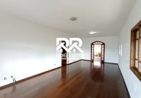 Foto 1 de Casa com 4 Quartos à venda, 300m² em Fazendinha, Teresópolis