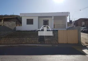 Foto 1 de Casa com 4 Quartos à venda, 115m² em Centro, Cachoeira da Prata