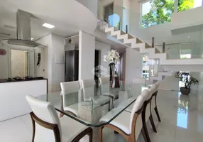 Foto 1 de Casa com 4 Quartos à venda, 280m² em Jardim Lindóia, Porto Alegre