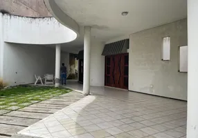 Foto 1 de Casa com 4 Quartos à venda, 234m² em Fátima, Fortaleza