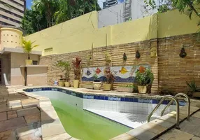 Foto 1 de Casa com 5 Quartos à venda, 365m² em Santana, Recife