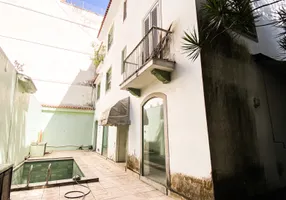 Foto 1 de Casa com 4 Quartos à venda, 276m² em Jardim Botânico, Rio de Janeiro