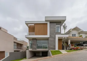 Foto 1 de Casa de Condomínio com 4 Quartos à venda, 380m² em Barigui, Curitiba