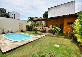 Foto 1 de Casa com 3 Quartos à venda, 228m² em Lagoa Nova, Natal