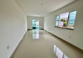 Foto 1 de Casa com 3 Quartos à venda, 110m² em Ponta da Praia, Santos