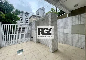 Foto 1 de Casa com 2 Quartos à venda, 70m² em Estuario, Santos
