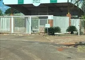 Foto 1 de Lote/Terreno à venda, 2280m² em Centro, Santo Antônio de Goiás