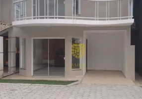 Foto 1 de Casa de Condomínio com 2 Quartos à venda, 105m² em Canhanduba, Camboriú