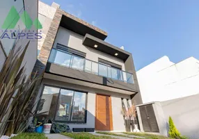 Foto 1 de Casa de Condomínio com 4 Quartos à venda, 240m² em Pinheirinho, Curitiba