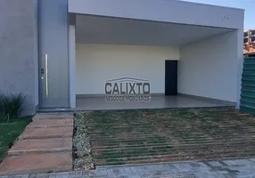 Foto 1 de Casa de Condomínio com 3 Quartos à venda, 206m² em Centro, Uberlândia