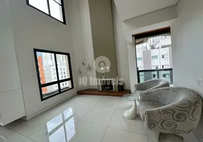 Foto 1 de Cobertura com 4 Quartos à venda, 350m² em Moema, São Paulo