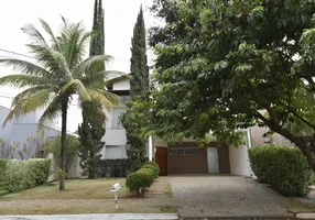 Foto 1 de Casa de Condomínio com 4 Quartos à venda, 280m² em Loteamento Portal do Sol II, Goiânia