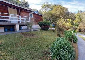 Foto 1 de Fazenda/Sítio com 4 Quartos à venda, 400m² em Jardim Colibri, Cotia