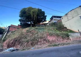 Foto 1 de Lote/Terreno à venda, 540m² em Grajaú, Juiz de Fora